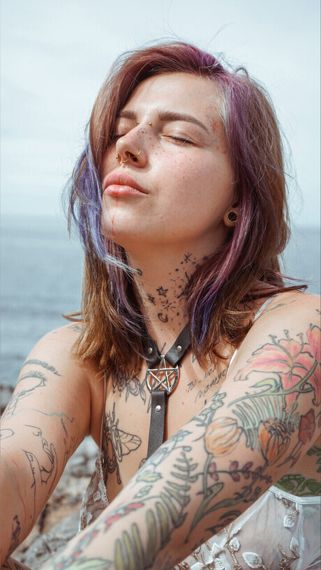 DirtyDaffodil star perfect pictures