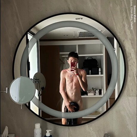 motopapi model high quality images