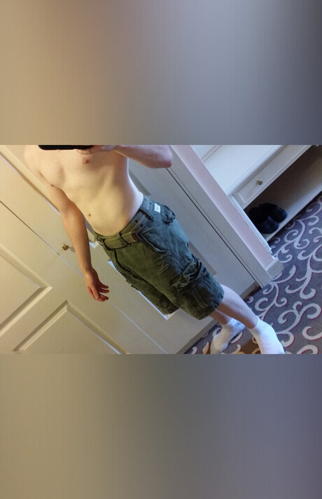 Gay Adventurer perfect star pic