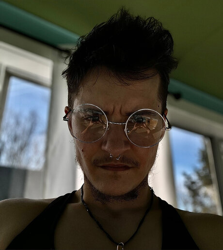 Tdick star naked galleries