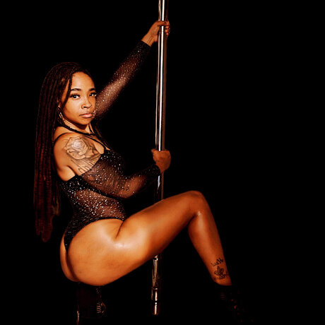 Nekey WitDa Dreads free star image