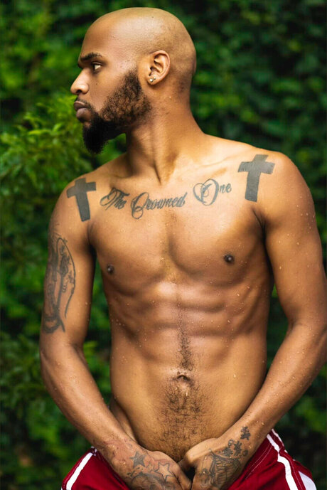 SirRoc Your World xxx model gallery