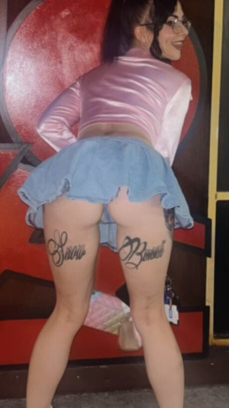 Lusciously Wet_ model sex photos