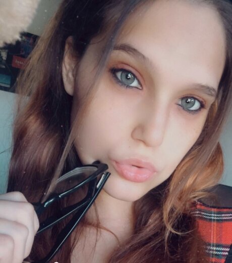 Delicate secrets model exclusive img