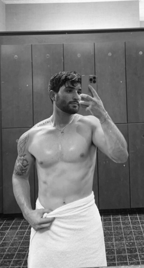 CHRIS sex actress pic