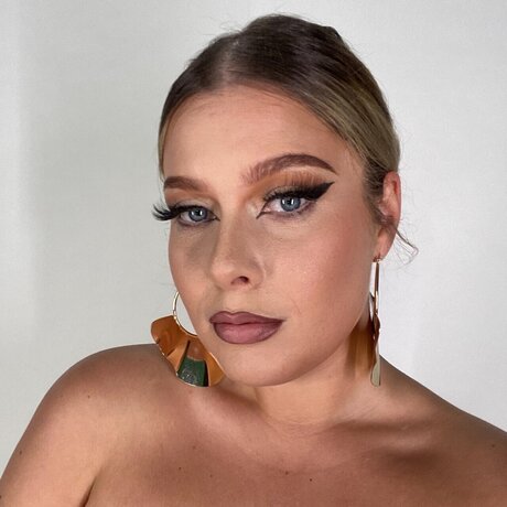 Krueladovil beautiful pornstar images