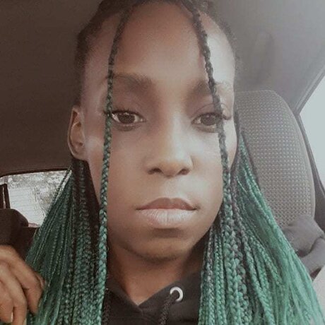 Awkward Alien star porn photo