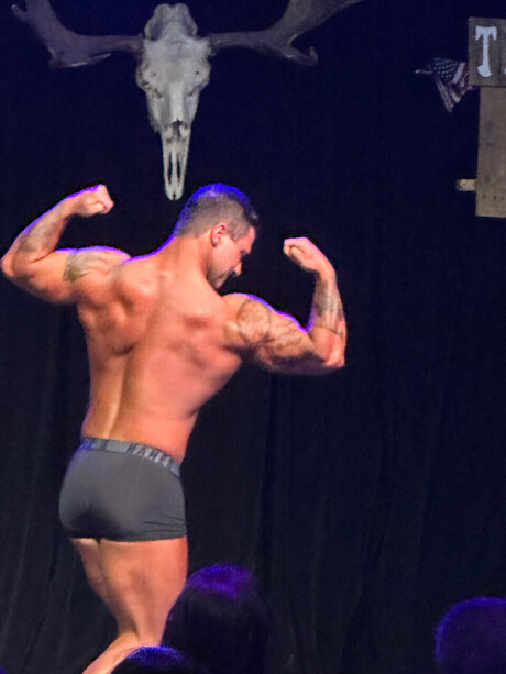 Kodi McCumber model high quality images