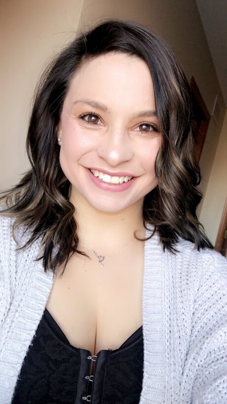 Kateeee x3 best model image