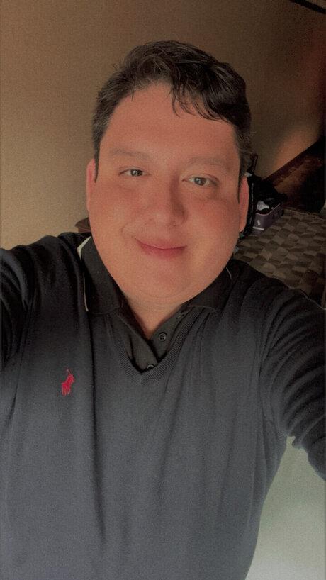 Alejandro Rivera star pretty image