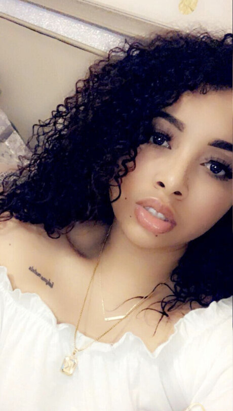 Lexxi model pornographic pictures