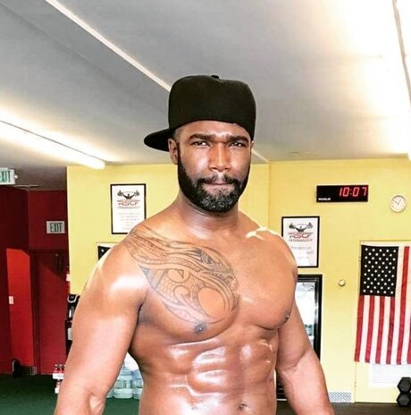 Coach W hot pornstar images