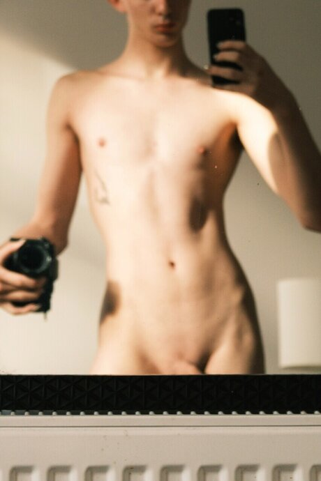 mattia model free pic