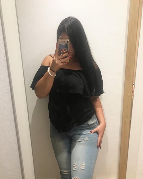 Nikol Hrub_ hd pornstar images