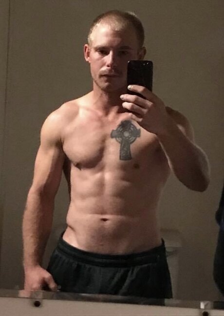 Blaine29 exclusive model pic