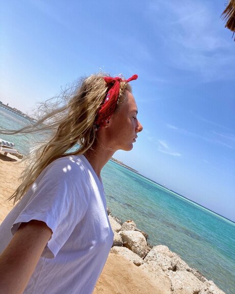 Danya star erotic picture