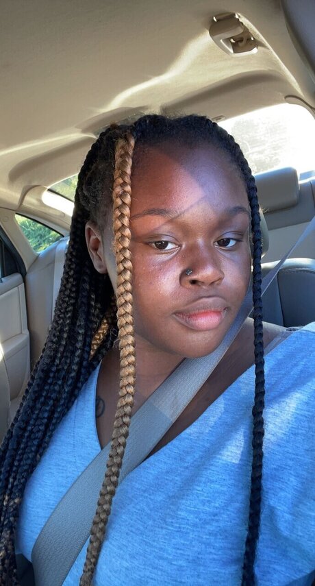 Khaliya nude model images