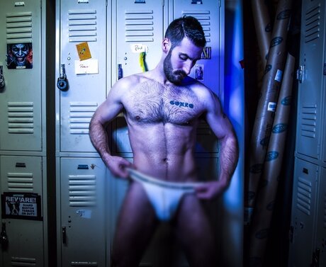 gonzo2880 erotic actress archive