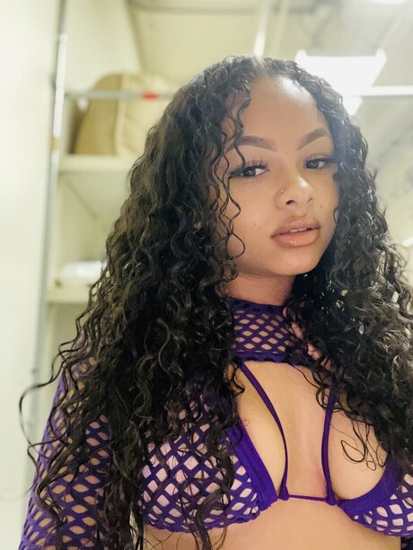 Sexy Nicole exclusive pornstar picture