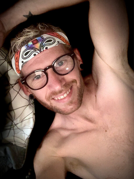 Nekked Bator pornstar perfect img