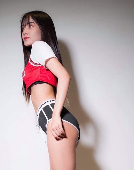 Lisia nudes model pic