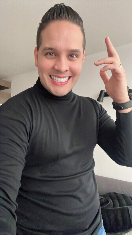 Soymilton pornstar perfect img