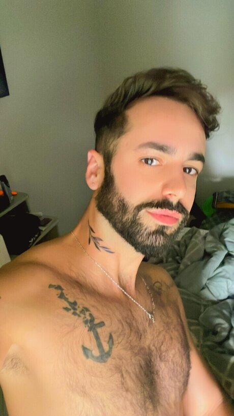 Junior Stunna sexy actress pic