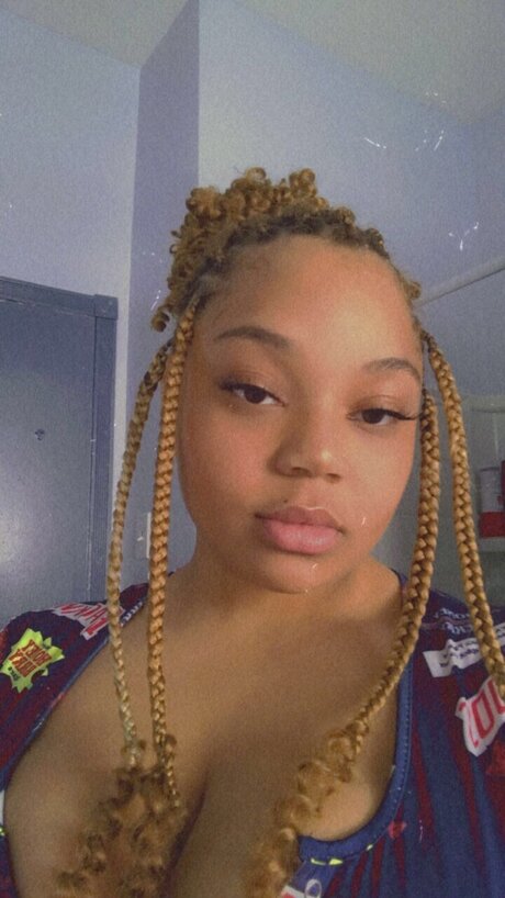 Beyonce Stridiron model adult photo