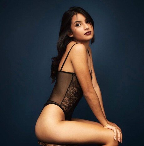 Talli Sophia pornstar art archive