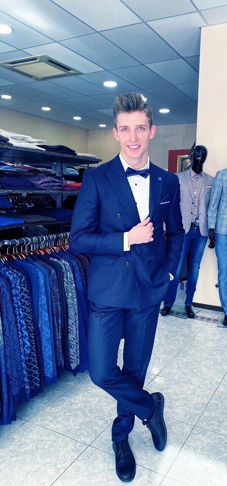 Alan Dershovic nudes star img