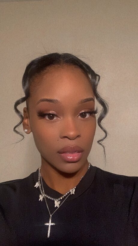 Queen Buie pornstar adult pics