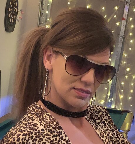 SiriusBlue sexy model picture