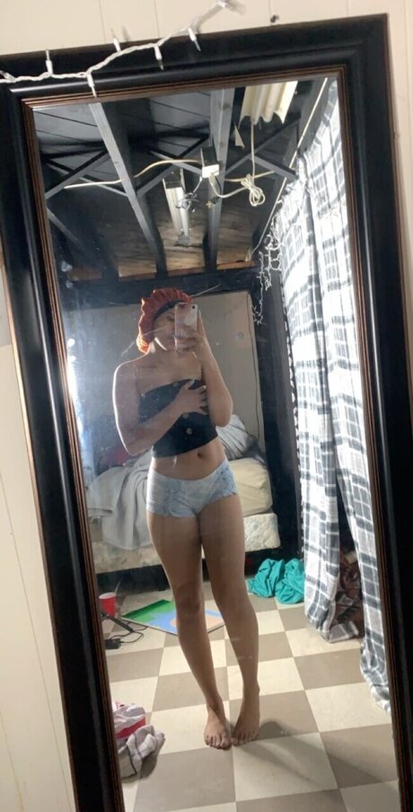 Katieeee model erotic images