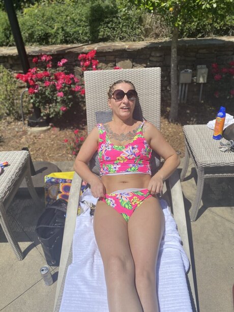 Bukuroshe adult star images