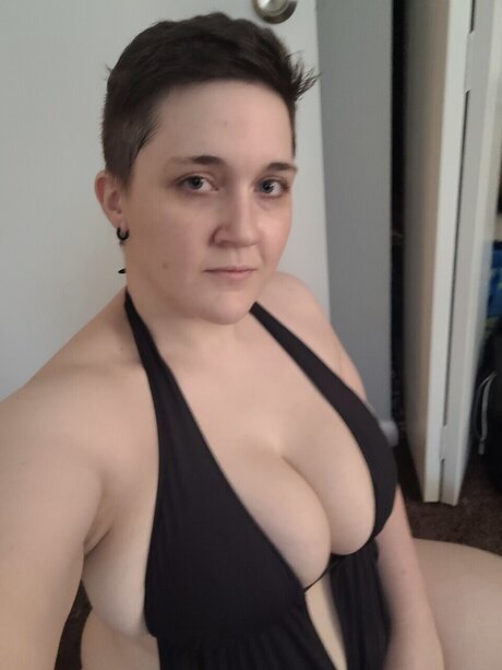 Scarlet Rose model free gallery