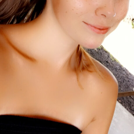 Kirsty star pretty photo