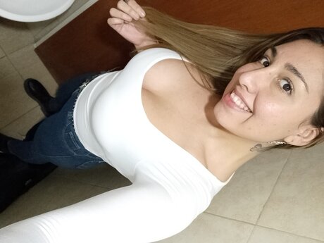 Julisa Nieva hd star image