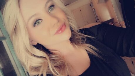 Raelynn star nudes gallery