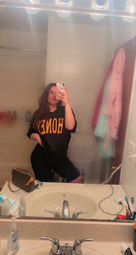 brittany babyy pornstar top pic