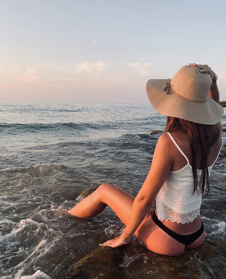 DoTeMiO sex star photos