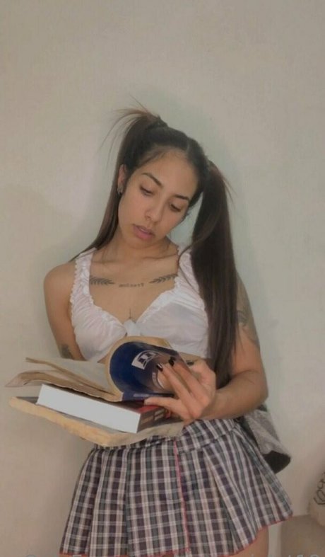 sashaviolet19 model xxx photos