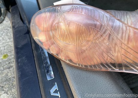 mimifootnip star high quality photos