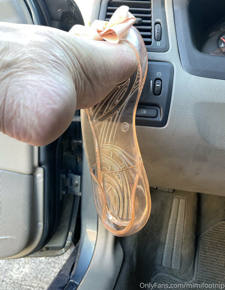 mimifootnip star pretty pic