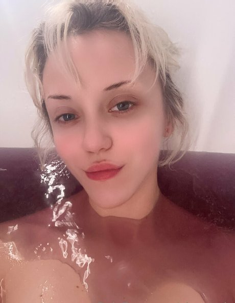 aka purin model sex pic