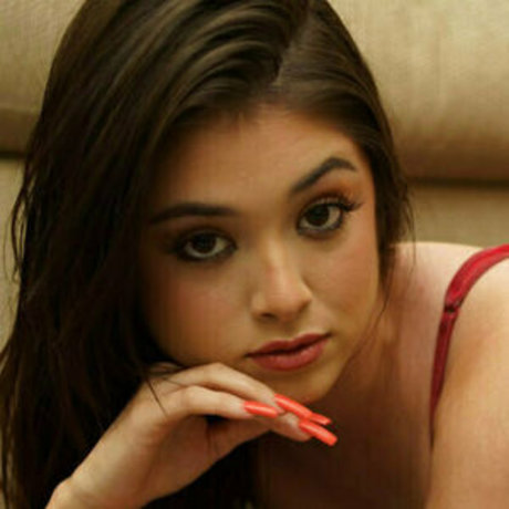 ashgonwild sex model images