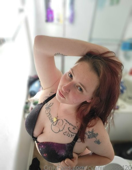 cyanidekiss420 star exclusive archive