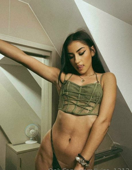 diana 1312 free actress photos