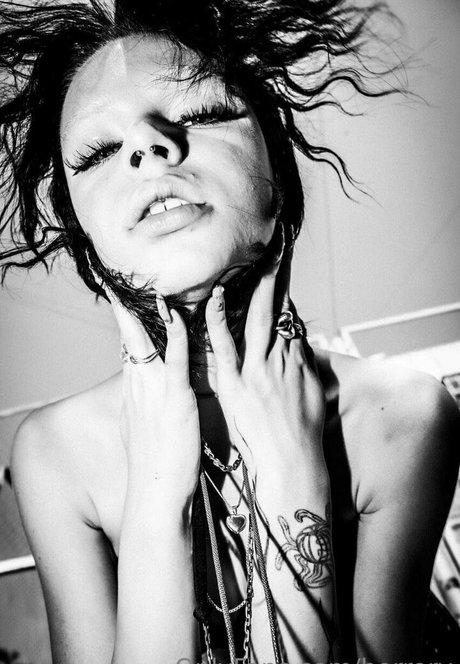 horrory free star photo