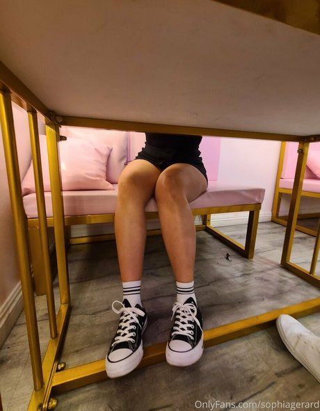 shemale fucks girl onlyfans sex archive