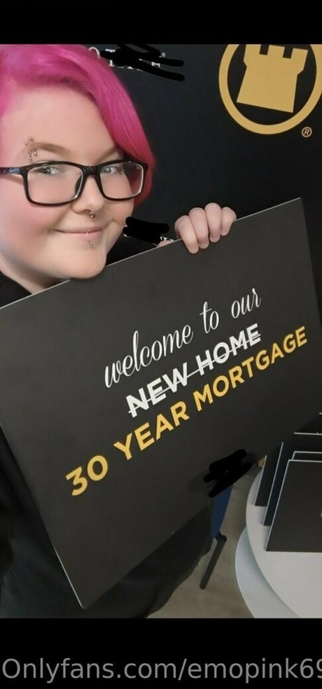 emopink69 pornstar sexy photos